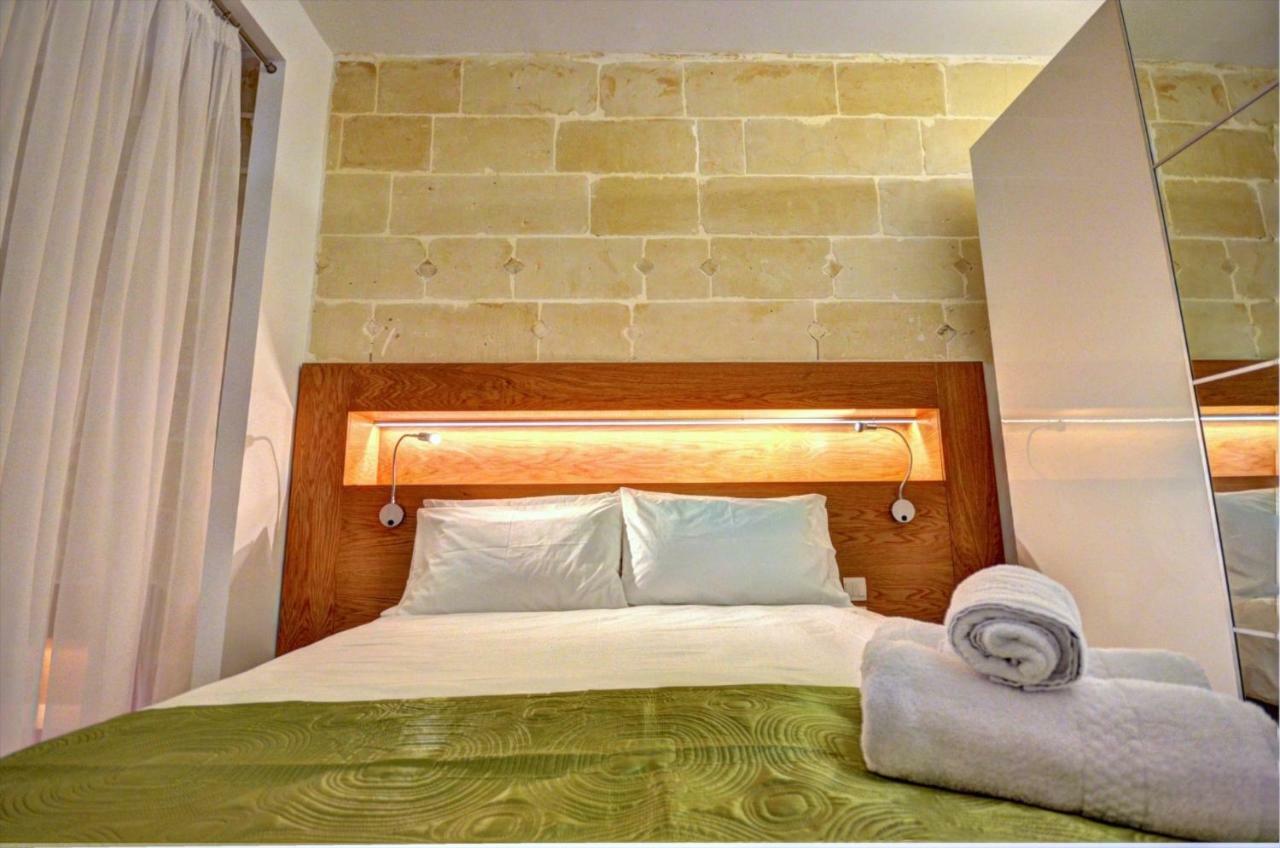 Moon Stone Apartment วัลเลตตา ภายนอก รูปภาพ